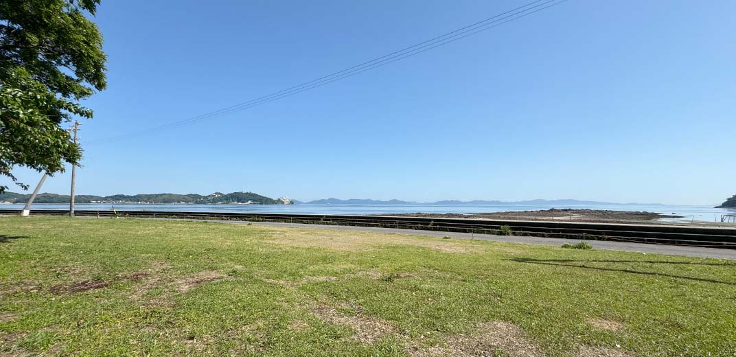 海の目の前、車乗り入れサイト