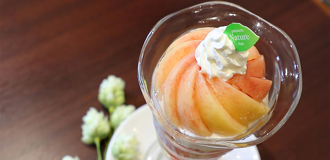 ナチュール:桃パフェ